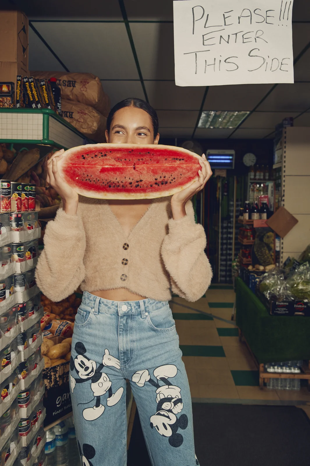 Bershka – Mickey - To The Moon Studio - Production and Casting Company