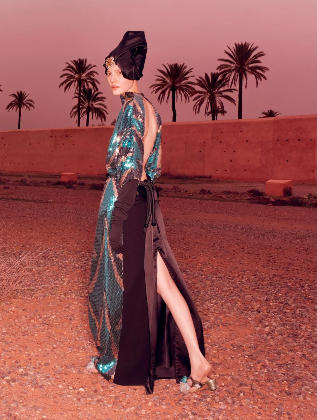 Harper's Bazaar Japan - To The Moon Studio - Production and Casting Company